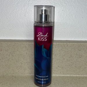 Bath and Body Works Dark Kiss